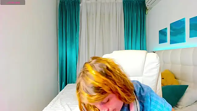 Kathlyn  Heath online show from 23, 9, 2025