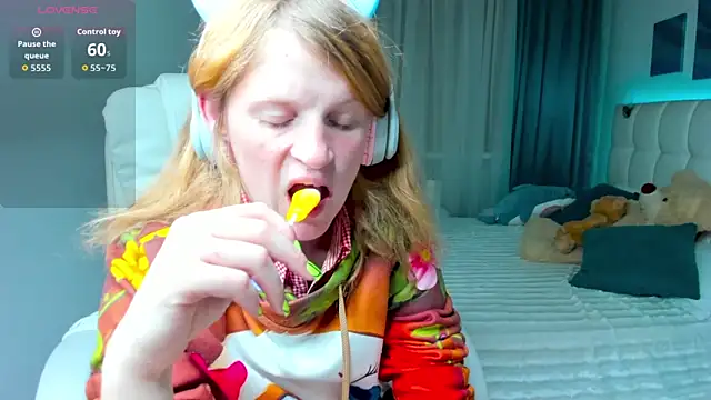 Kathlyn  Heath online show from 27, 9, 2025