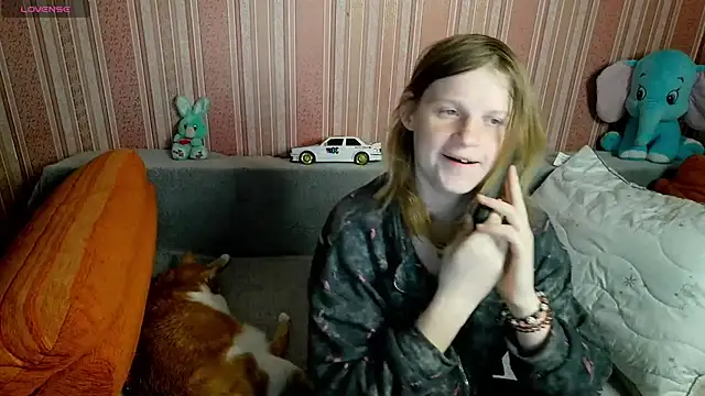 Kathlyn  Heath online show from 9, 4, 2026