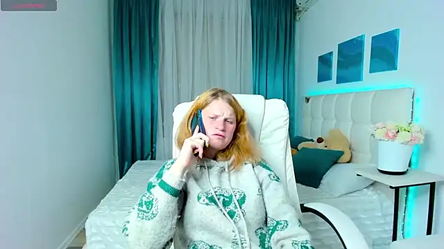 Kathlyn  Heath online show from 5, 10, 2025