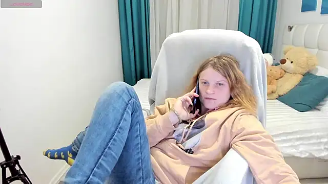 Kathlyn  Heath online show from 24, 11, 2025