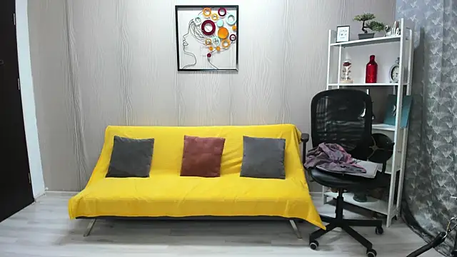 Cassandra Hotty online show from 8, 5, 2026