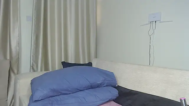 NIKKIE LOVE online show from 21, 9, 2025