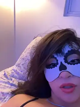 Snapshot of angel_rouse_ chatting on 10, 10, 2025 angel rouse online show from 10, 10, 2025