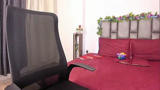 michacosio online show from 13, 4, 2026