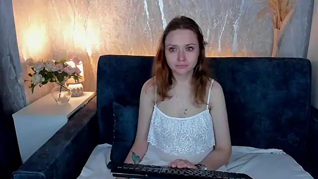 Linda Bryant online show from 14, 7, 2026