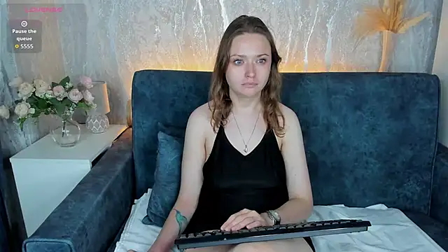 Linda Bryant online show from 7, 7, 2026