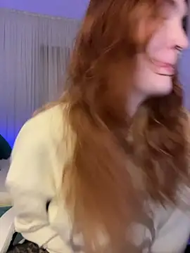  Chlo  e online show from 28, 10, 2025