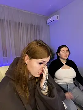  Chlo  e online show from 28, 9, 2025