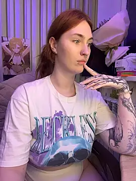  Chlo  e online show from 17, 11, 2025