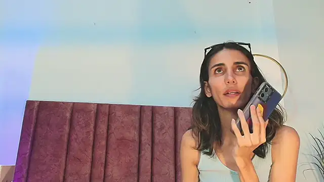 Nina Cavaali online show from 27, 9, 2025