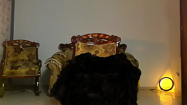 Nonbinaryangel  online show from 26, 1, 2025