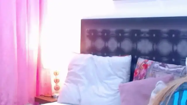 sandra 20 online show from 22, 11, 2025