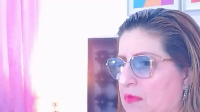 sandra 20 online show from 15, 11, 2025