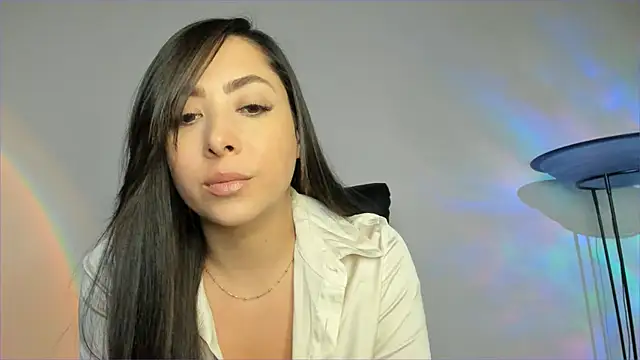 Snapshot of Mila__Paramo chatting on 30, 9, 2025 Mila Paramo online show from 30, 9, 2025