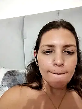 Mia Hampton online show from 9, 3, 2025