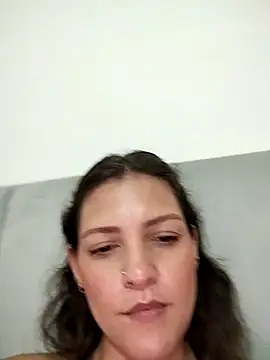 Mia Hampton online show from 13, 3, 2025