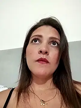 Mia Hampton online show from 22, 3, 2025