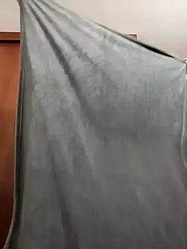 Mia Hampton online show from 10, 3, 2025