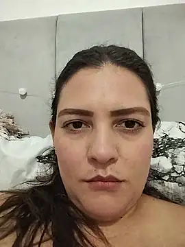 Mia Hampton online show from 2, 7, 2026