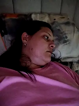 Mia Hampton online show from 13, 9, 2025