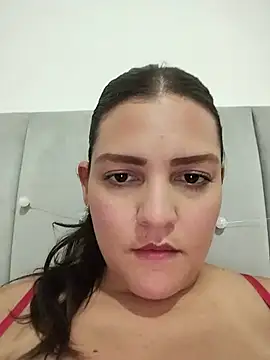 Mia Hampton online show from 4, 7, 2026