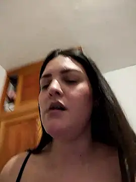 Mia Hampton online show from 5, 1, 2026