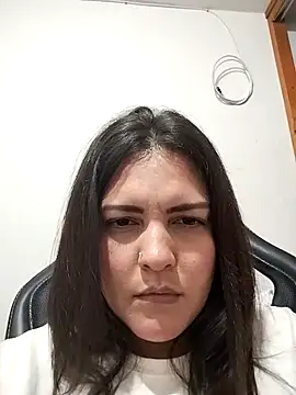 Mia Hampton online show from 19, 12, 2025