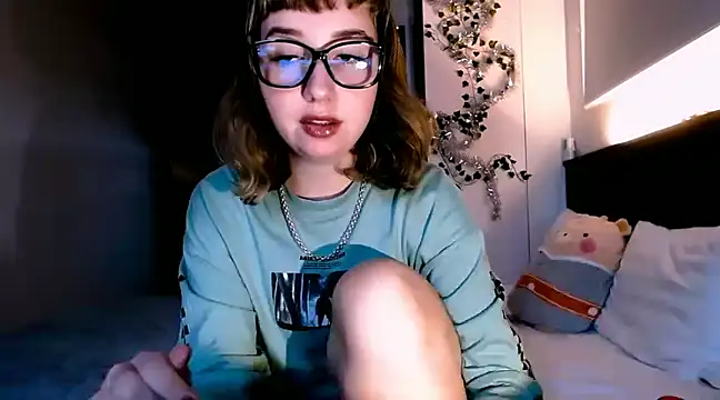 Cosmo Riri online show from 29, 12, 2024