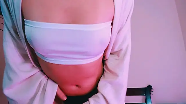 Cosmo Riri online show from 9, 3, 2026