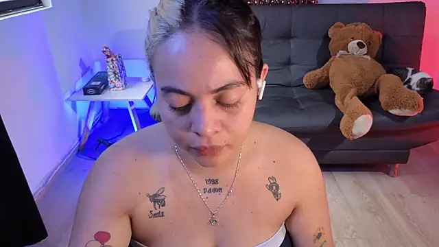 Cuttiealice online show from 14, 1, 2026