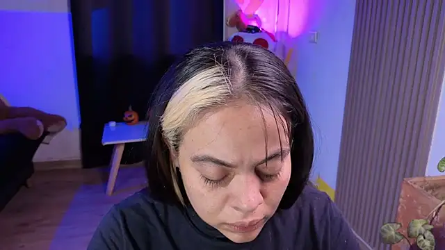 Cuttiealice online show from 30, 11, 2025