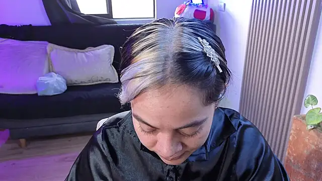 Cuttiealice online show from 19, 12, 2025