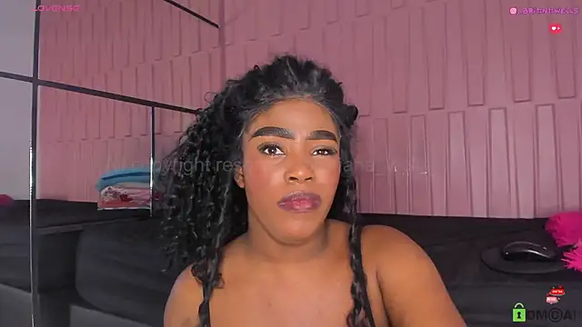 Snapshot of Briana_Wells_ chatting on 4, 3, 2025 Briana Wells online show from 4, 3, 2025