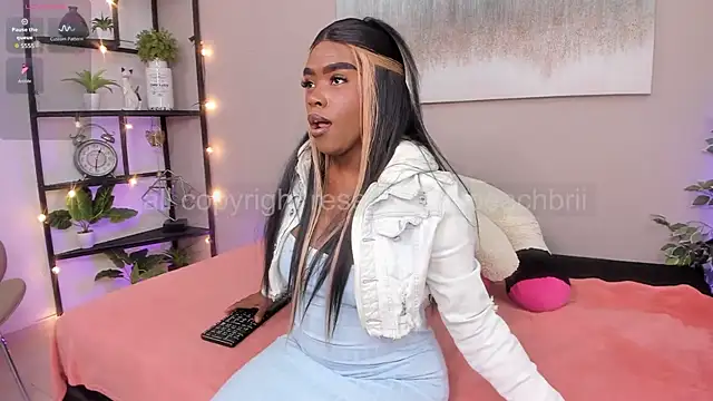 Snapshot of Briana_Wells_ chatting on 27, 11, 2025 Briana Wells online show from 27, 11, 2025