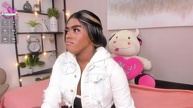 Briana Wells  online show from 15, 12, 2025