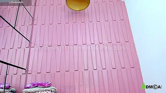 Snapshot of Briana_Wells_ chatting on 26, 9, 2025 Briana Wells online show from 26, 9, 2025