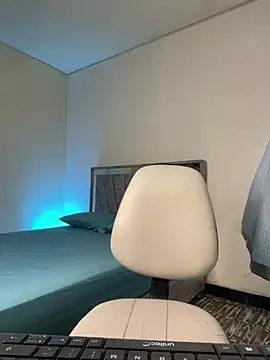 Leticia goddes online show from 6, 3, 2026