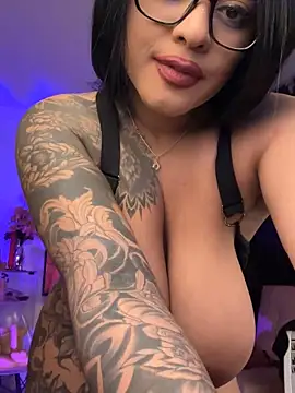 Snapshot of monroe_777 chatting on 9, 2, 2025 monroe 777 online show from 9, 2, 2025