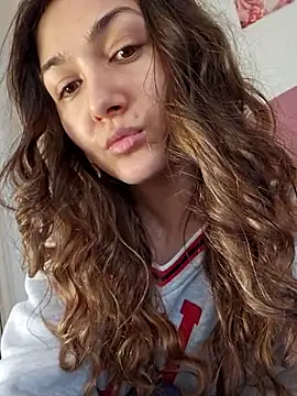 NicolLopeze online show from 10, 3, 2025