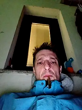 Cuple1 online show from 9, 3, 2025