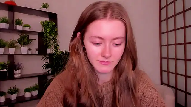 KateCuddle online show from 15, 9, 2025