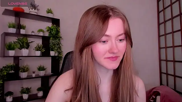 KateCuddle online show from 2, 4, 2026