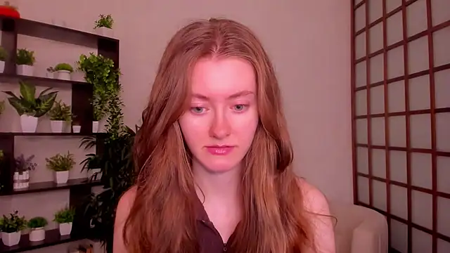 KateCuddle online show from 25, 9, 2025