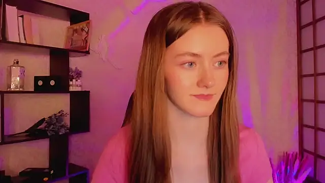 KateCuddle online show from 31, 1, 2025