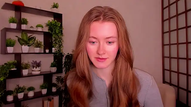 KateCuddle online show from 7, 10, 2025