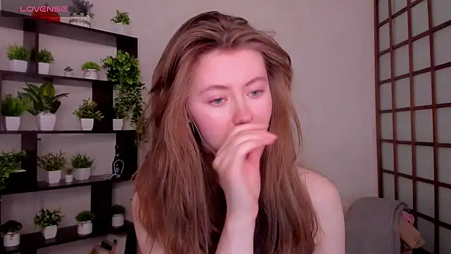 KateCuddle online show from 24, 2, 2026