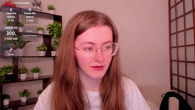 KateCuddle online show from 13, 5, 2026