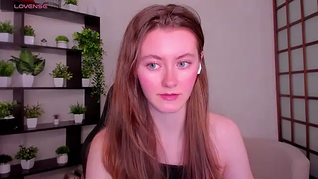 KateCuddle online show from 20, 11, 2025