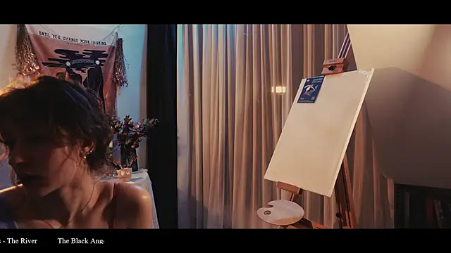 Snapshot of WebCora chatting on 8, 3, 2026 WebCora online show from 8, 3, 2026